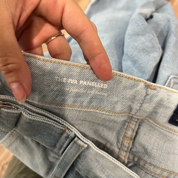 AG Adriano Goldschmied Iva Paneled Wide-Leg Jeans - Picture 9 of 13